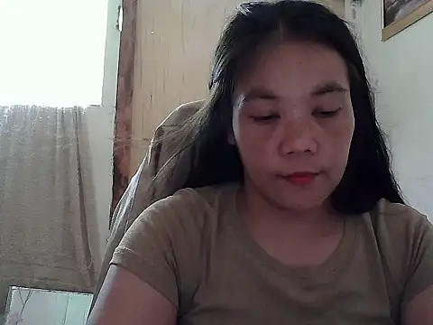 holdmetight21 online show from 22, 4, 2026