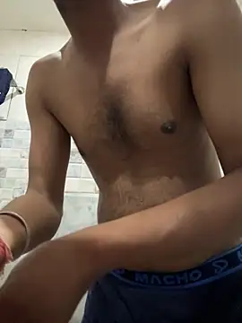 Snapshot of newdelhiBOY_ chatting on 15, 4, 2026 newdelhiBOY online show from 15, 4, 2026