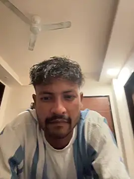 Snapshot of newdelhiBOY_ chatting on 16, 5, 2026 newdelhiBOY online show from 16, 5, 2026