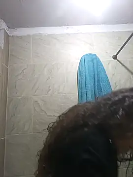 angelplu online show from 15, 4, 2026