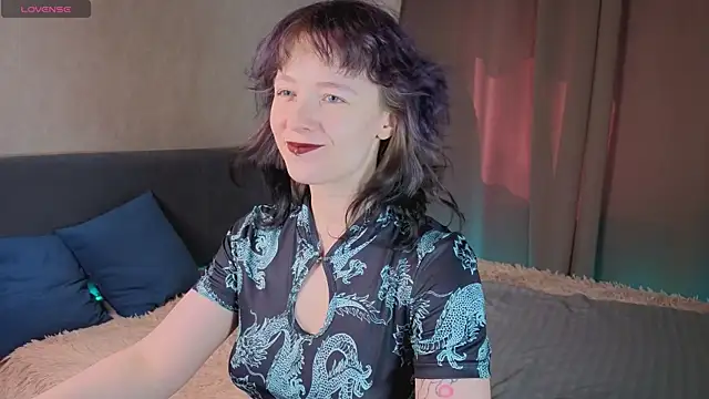 Ricki Bloom online show from 4, 5, 2026