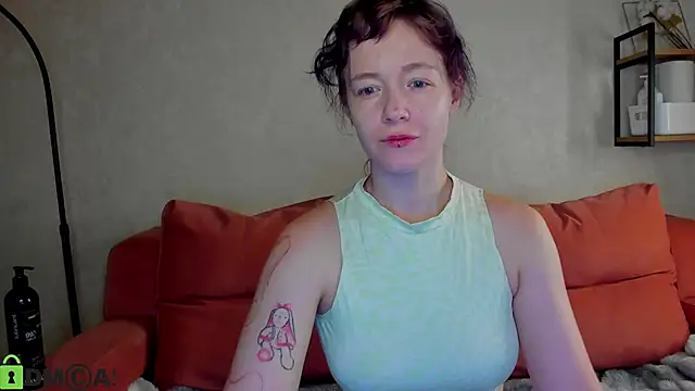Snapshot of Ricki_Bloom chatting on 11, 6, 2026 Ricki Bloom online show from 11, 6, 2026