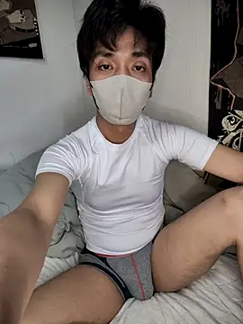 Snapshot of tensuke7 chatting on 21, 4, 2026 tensuke7 online show from 21, 4, 2026