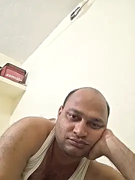 Snapshot of thenudemale chatting on 26, 5, 2026 thenudemale online show from 26, 5, 2026