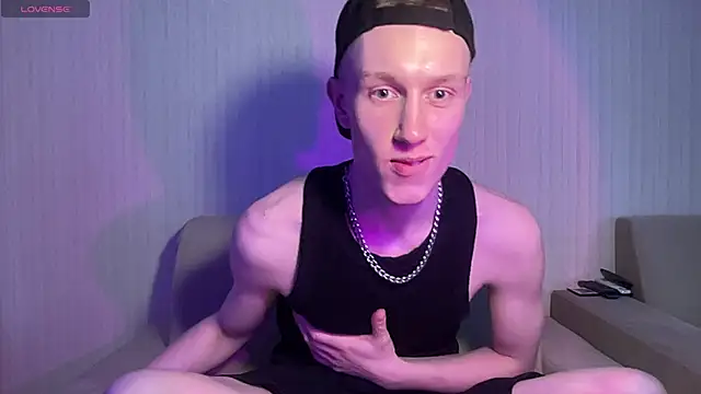 Travis Gracile online show from 21, 4, 2026