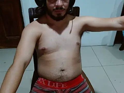 Snapshot of Crystox_ chatting on 15, 5, 2026 Crystox online show from 15, 5, 2026