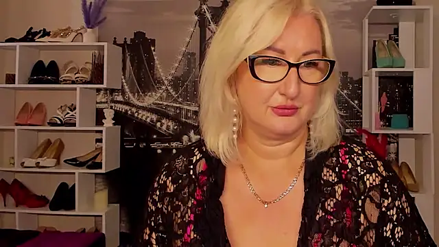 DianaFrances online show from 2, 6, 2026