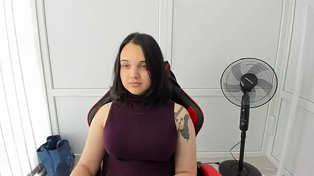 Snapshot of Caroline_cutte chatting on 16, 6, 2026 Caroline cutte online show from 16, 6, 2026
