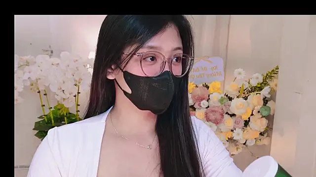 Snapshot of Chan_Chann chatting on 22, 4, 2026 Chan Chann online show from 22, 4, 2026