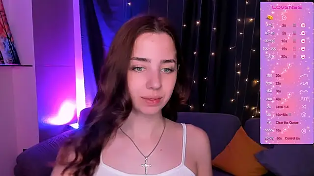 Snapshot of CharliGrace_ chatting on 9, 7, 2026 CharliGrace online show from 9, 7, 2026