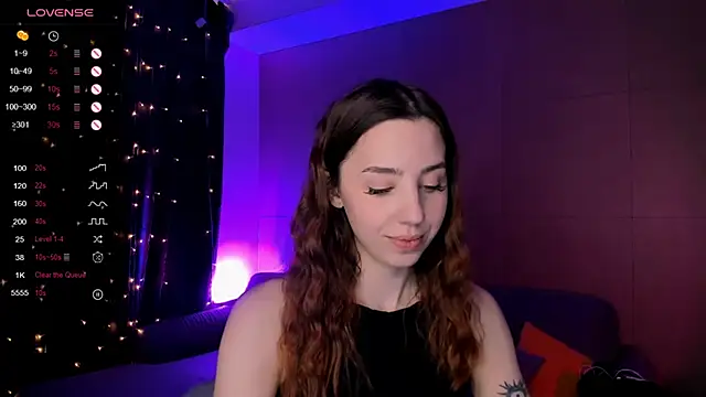 Snapshot of CharliGrace_ chatting on 25, 4, 2026 CharliGrace online show from 25, 4, 2026