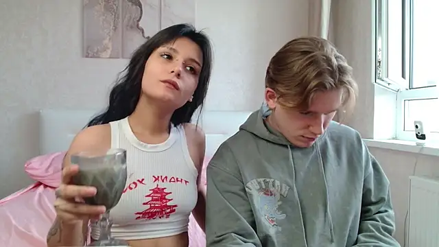 The Slutty Fox online show from 16, 6, 2026