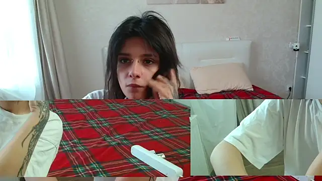 The Slutty Fox online show from 23, 7, 2026