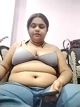hotsilk21 online show from 25, 5, 2026