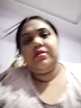 hotsilk21 online show from 28, 4, 2026