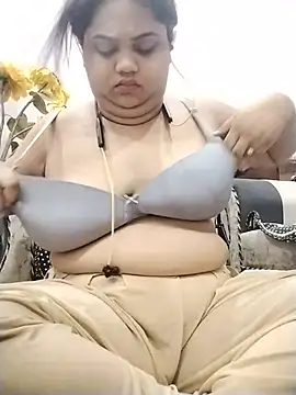 hotsilk21 online show from 23, 5, 2026