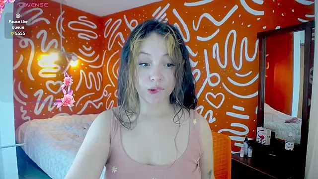 Snapshot of vero_doll12 chatting on 25, 6, 2026 vero doll12 online show from 25, 6, 2026