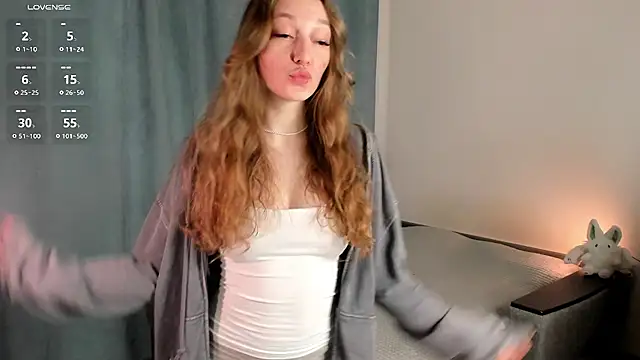 Snapshot of bella_xis chatting on 8, 5, 2026 bella xis online show from 8, 5, 2026