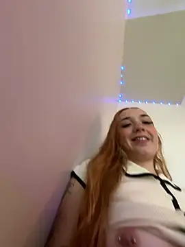 Snapshot of Sapphirelustxo chatting on 5, 6, 2026 Sapphirelustxo online show from 5, 6, 2026