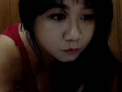 vixenrae online show from 13, 4, 2026