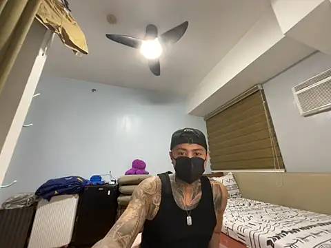 tattoo hottie online show from 14, 4, 2026