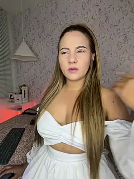 Snapshot of Brenda_Brm chatting on 13, 7, 2026 Brenda Brm online show from 13, 7, 2026