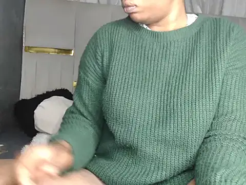 Snapshot of CreamyPussy95 chatting on 16, 4, 2026 CreamyPussy95 online show from 16, 4, 2026