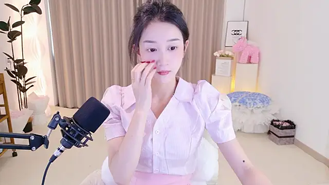Snapshot of Dancing-CoCo-Pro chatting on 9, 7, 2026 Dancing-CoCo-Pro online show from 9, 7, 2026
