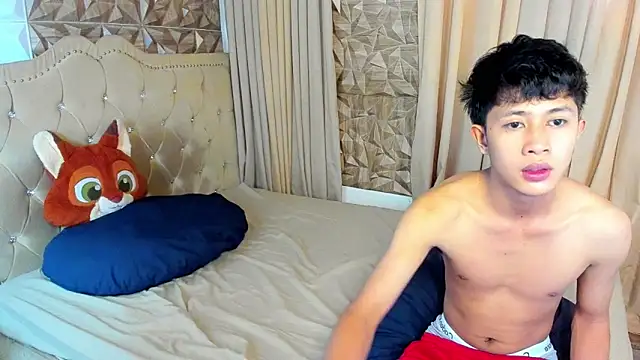 roberthugecock online show from 21, 5, 2026