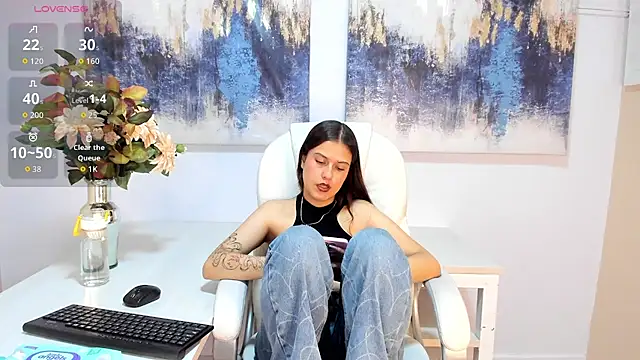 madydoll  online show from 16, 6, 2026
