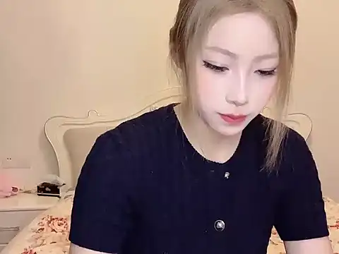 xiaoxiao-21 online show from 20, 4, 2026