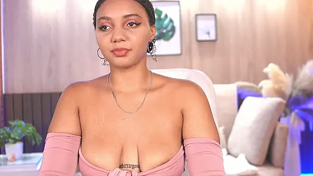 BrianaLane online show from 15, 6, 2026