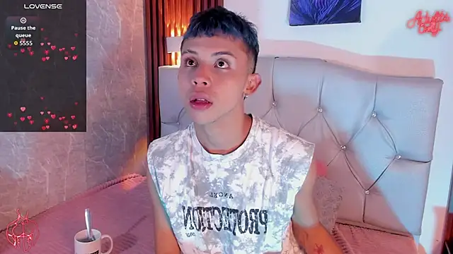 Apolo Prince1 online show from 15, 4, 2026