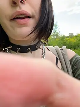 virusDoll online show from 27, 5, 2026