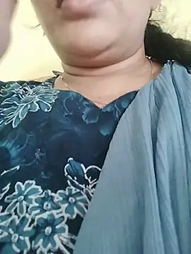 Snapshot of Monika_telugu_queen chatting on 12, 6, 2026 Monika telugu queen online show from 12, 6, 2026