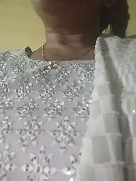 Snapshot of Monika_telugu_queen chatting on 9, 7, 2026 Monika telugu queen online show from 9, 7, 2026
