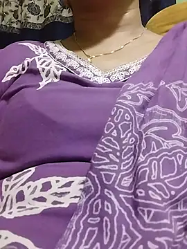 Snapshot of Monika_telugu_queen chatting on 14, 7, 2026 Monika telugu queen online show from 14, 7, 2026