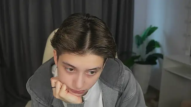 Snapshot of KendallSpeedy chatting on 16, 4, 2026 KendallSpeedy online show from 16, 4, 2026