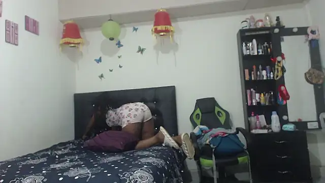 hotbrunettecasandra online show from 3, 12, 2024