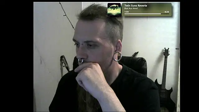 Snapshot of THatRandomMetalHead chatting on 27, 5, 2026 THatRandomMetalHead online show from 27, 5, 2026