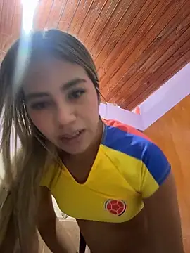 Snapshot of Kimmiebellarie chatting on 17, 6, 2026 Kimmiebellarie online show from 17, 6, 2026