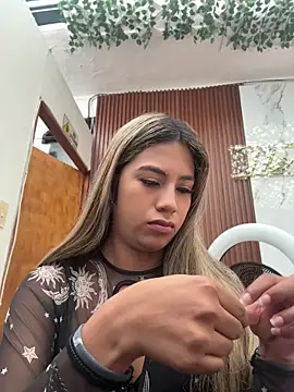 Kimmiebellarie online show from 3, 6, 2026