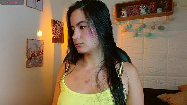 rosaleia  online show from 16, 6, 2026