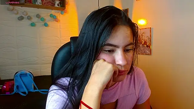 rosaleia  online show from 5, 6, 2026