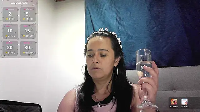 Snapshot of Estefany-magic chatting on 21, 6, 2026 Estefany-magic online show from 21, 6, 2026