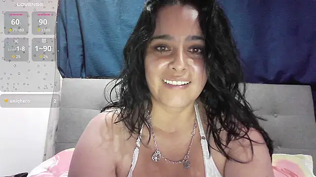 Snapshot of Estefany-magic chatting on 27, 6, 2026 Estefany-magic online show from 27, 6, 2026