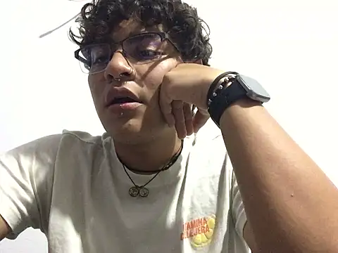 xhecho uzumaki online show from 20, 6, 2026