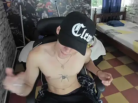 Snapshot of sebas_jusa chatting on 5, 5, 2026 sebas jusa online show from 5, 5, 2026