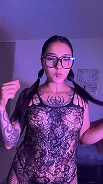 Snapshot of GigixXxOS chatting on 23, 5, 2026 GigixXxOS online show from 23, 5, 2026