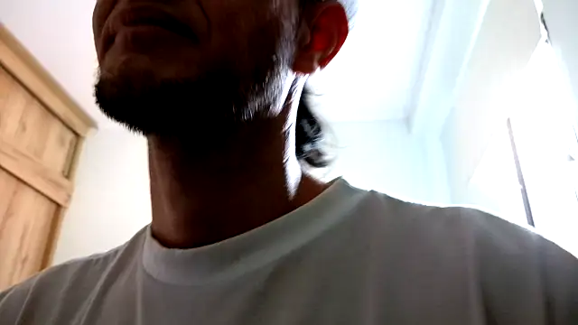 Snapshot of andrew_1520 chatting on 9, 11, 2025 andrew 1520 online show from 9, 11, 2025